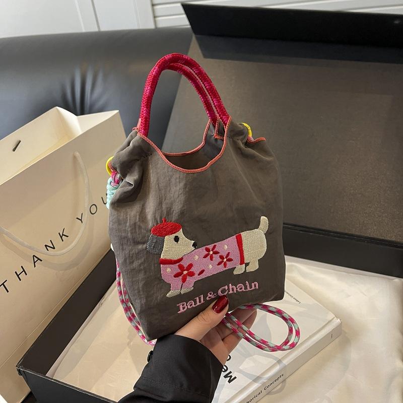 Embroidery Cute Dachshund Dog Bucket Bag Women'S Mobile Phone Bag Versatile Commuter Shoulder Messenger Bag