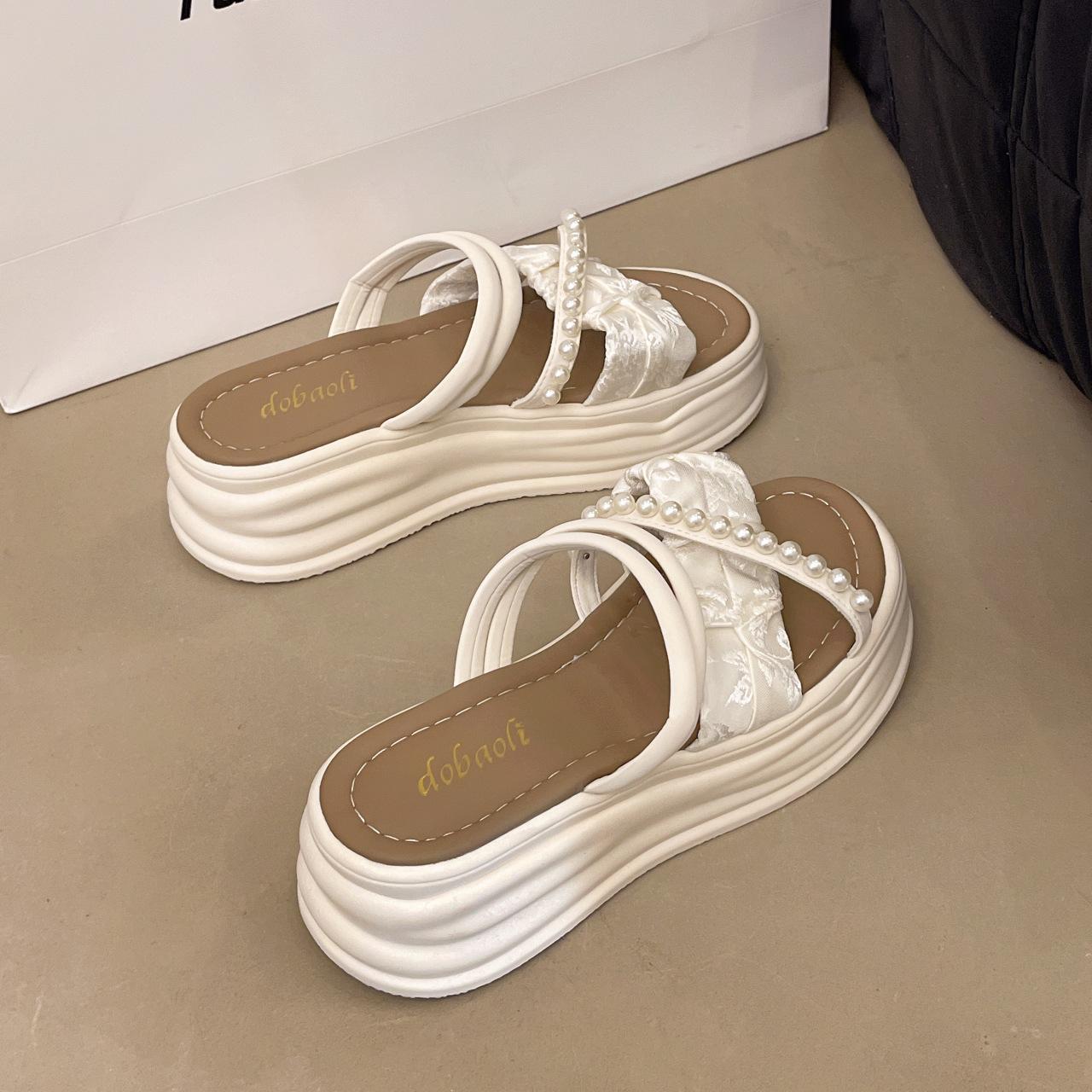 

Platform sandals women s high heels beaded with skirts two comfortable and versatile sandals 40