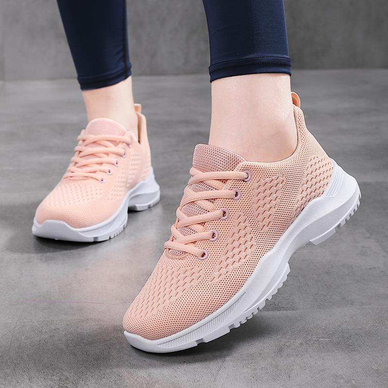 Spring and Autumn Women's Shoes Mesh Breathable Sneakers Women's Walking Casual Travel Shoes Lightweight Flying Weaving Student Running Shoes