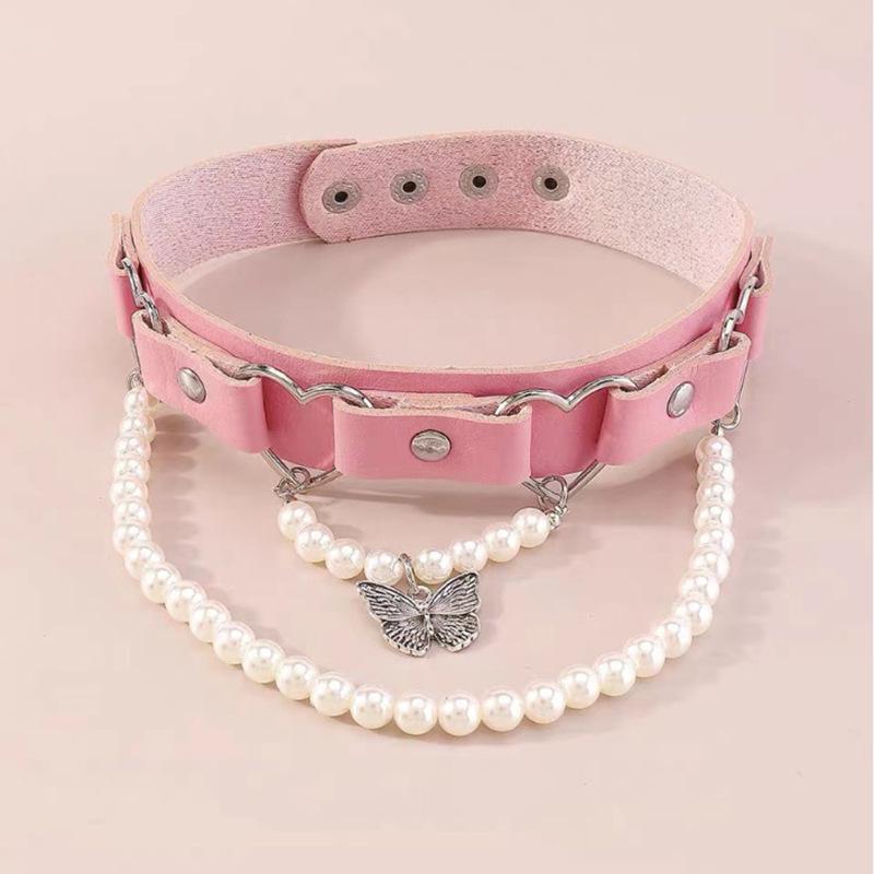 

Новая мода, цепочка на ключицу с заклепками Dopamine, подвеска в виде бабочки с жемчугом, розовое женское ожерелье на шею из искусственной кожи. розовый