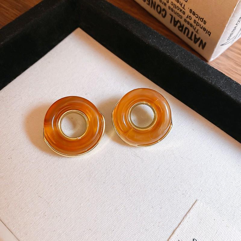 Gold Plated U-Shaped Retro Resin Ear Cuffs - Melaude Versatile Earrings for Women - Autumn/Winter Fashion Accessory