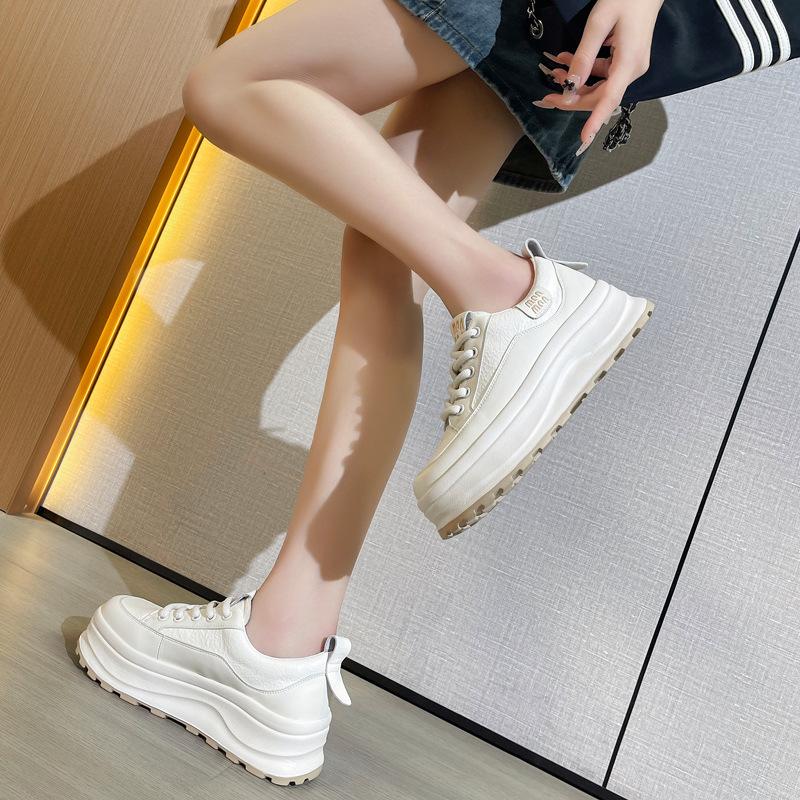 Board shoes spring and autumn new casual thick-soled feet small leather breathable