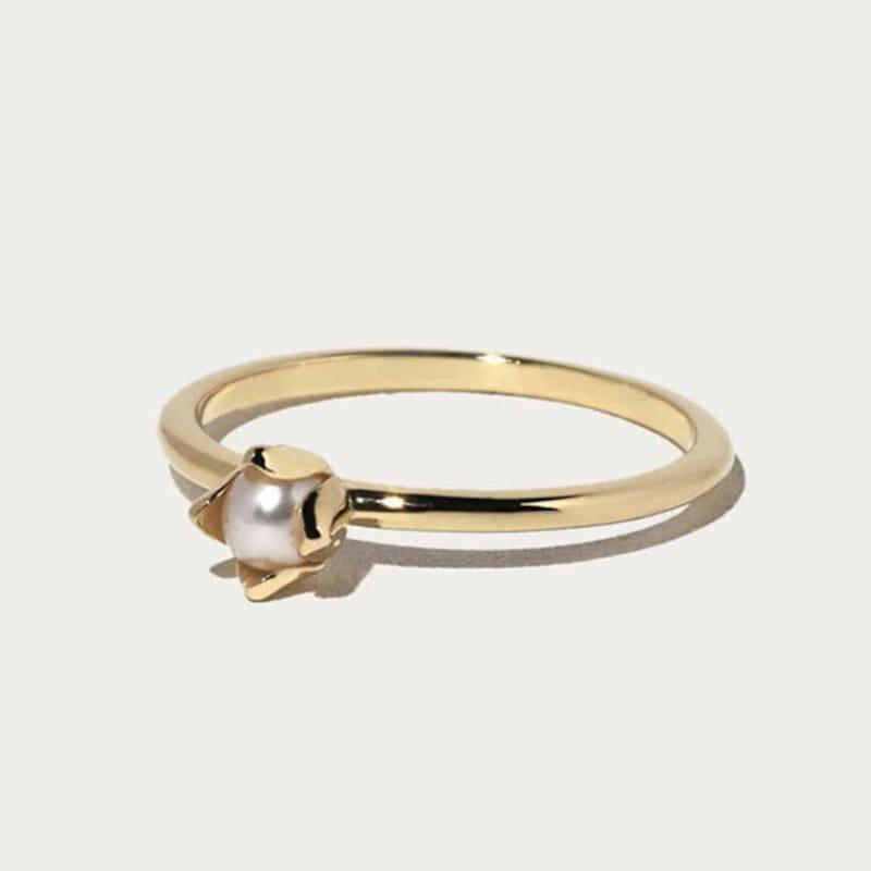 neueblute Blossom Pearl Ring