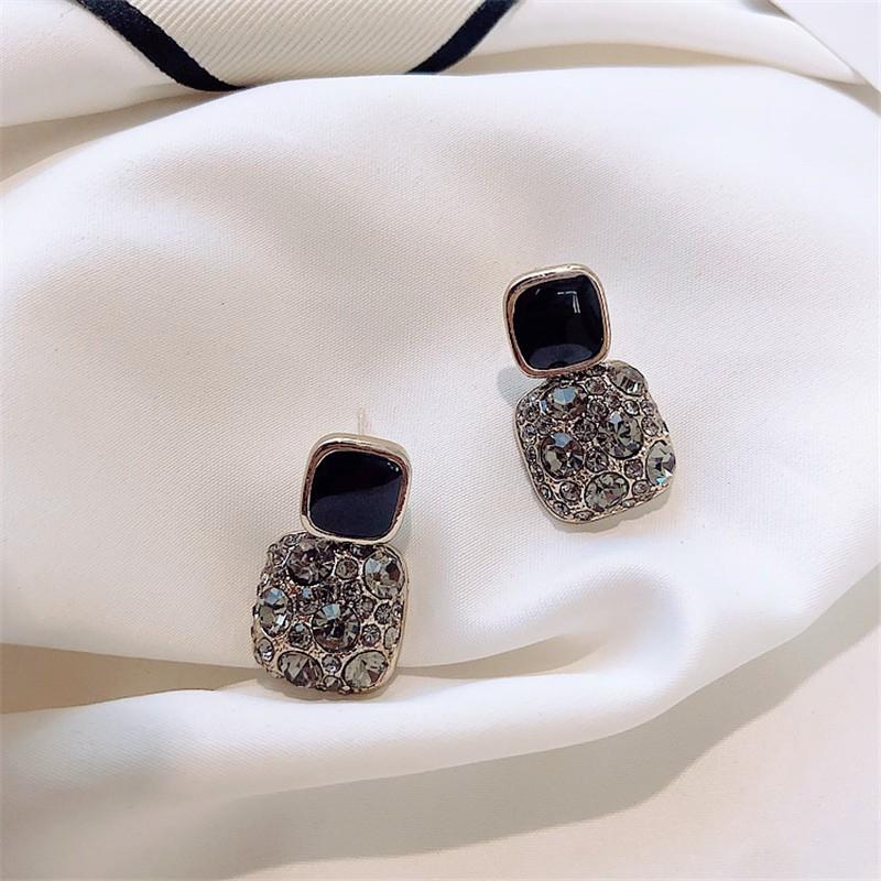 S925 Silver Needle Retro New Net Red Temperament Black Square Rhinestone Personality Wild Earrings Female Jewelry Oorbellen