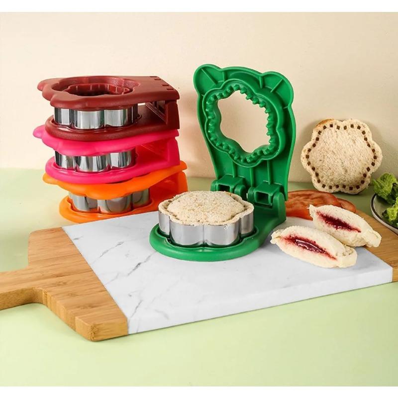 Sandwich Cutter and Sealer with Plastic Handles Ideal for DIY Bread Fruit Vegetable Cutting and Embossing Moulds Kitchen Gadget