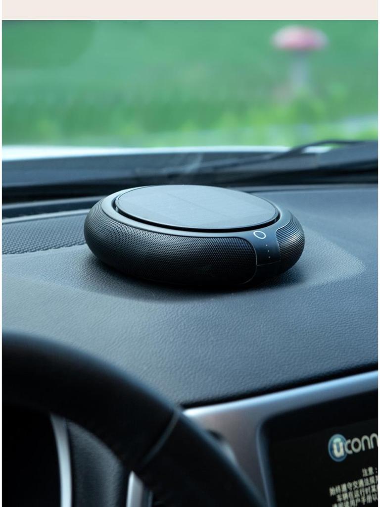 Solar Car Air Purifier & Aroma Diffuser: Eliminates Formaldehyde & Odors, Customizable with Laser Silk Screen Logo.