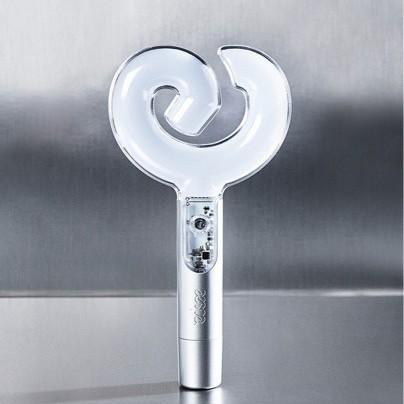Aespa Bastone Luminoso Ver. 2 – Lampada Ventilatore Unica a Forma di Pretzel, Luce da Concerto con Cinturino e Fotocard