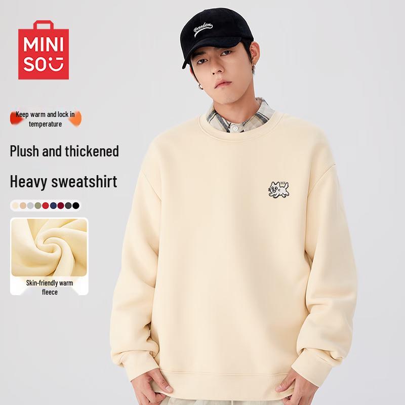 MINISO Men's Retro Fleece-Lined Crewneck Sweatshirt with Kitten Emblem