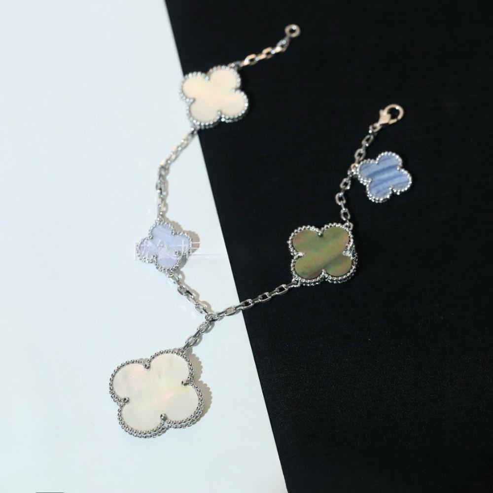High Version New Fashion All-match 6 Flower Irregular Lucky Clover Bracelet Female Light Luxury Fashion Beautiful Four-leaf Clover Bracelet