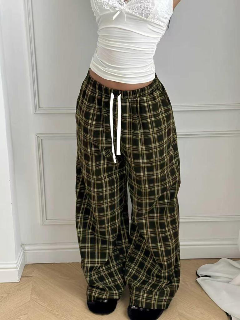 Women's Retro Plaid Pants: Trendy, Loose, Versatile Long Pants for Spring/Autumn 2026