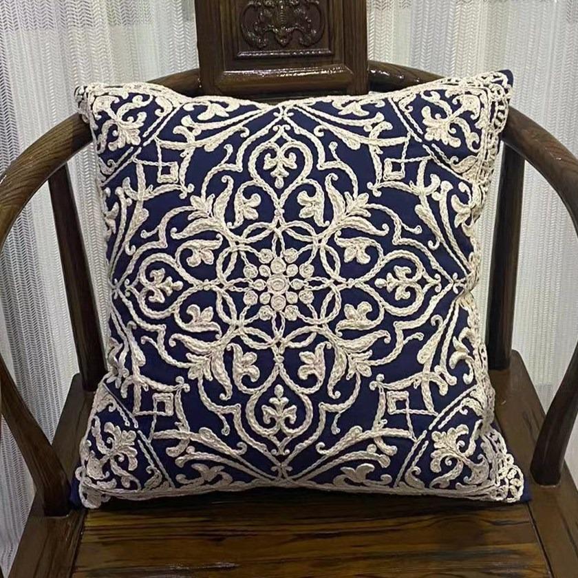 Luxury Embroidered Cushion Cover Vintage European Floral Throw Pillow Case Cotton Linen Decorative Pillowcase For Sofa Couch Bed
