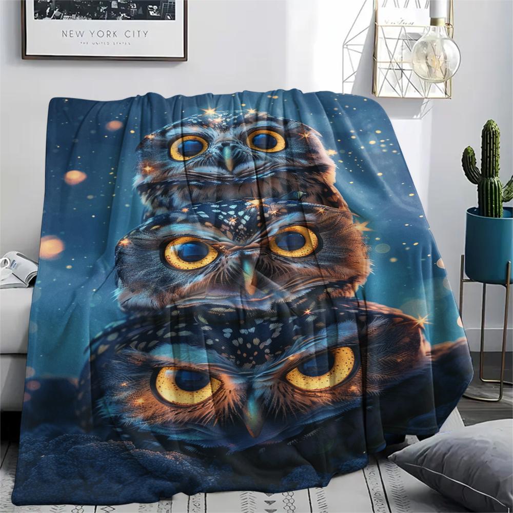 1Pc Cartoon Print Flannel Blanket, High Quality Comfortable for All Seasons, Home Decor, Warmth and Comfort, Perfect for Christmas Birthday Gift