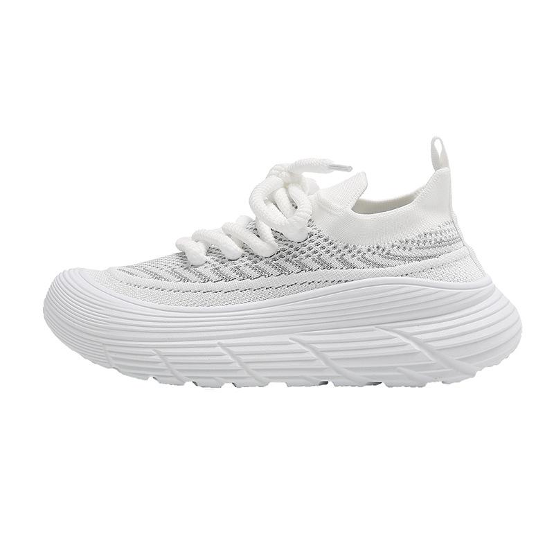 Stepping on shit feels breathable mesh sports little white shoes women's summer new fly-woven mesh shoes non-slip thick-soled casual dad shoes