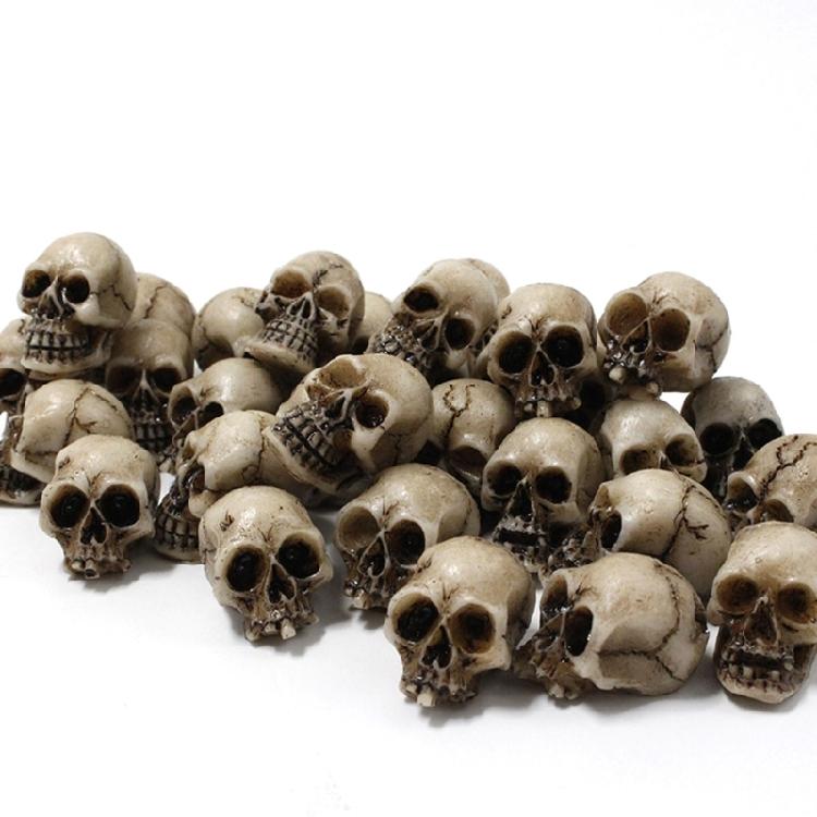 Resin Skull Figurines Set of 40 Mini Skulls Decor for Home and Garden Accent