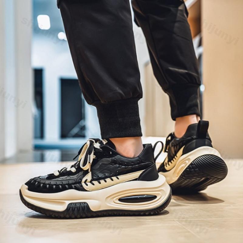 Fashion Niche Design Men's Low Top Thick Soled Casual Sports Shoes 2025 Autumn Fashion Versatile Comfortabel Non Slip Platform sneakers