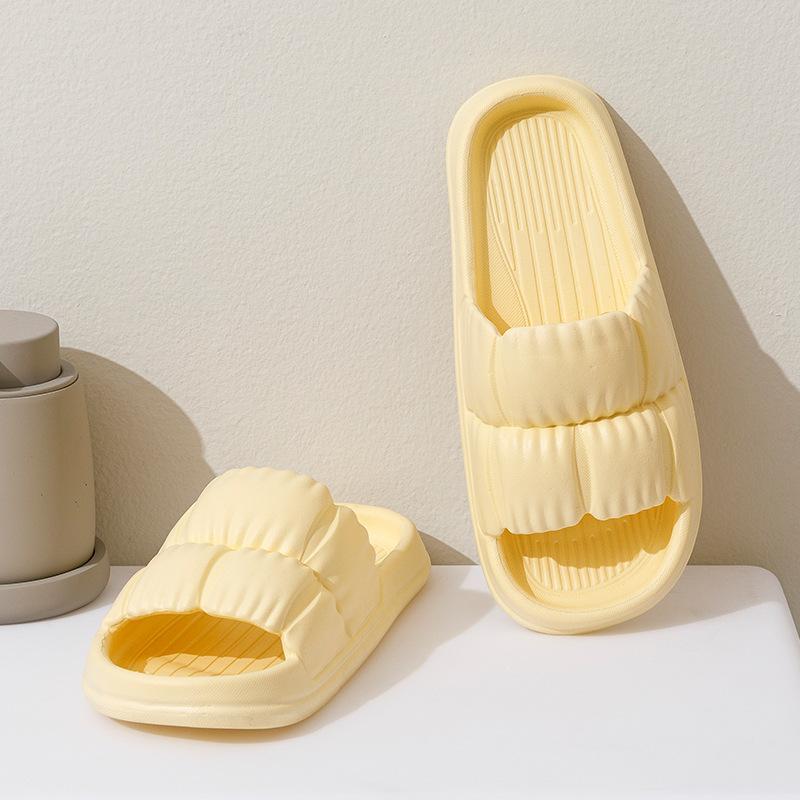 Women Bathroom Slippers Cloud Cushion Slides Summer Flat Sandals Thick Platform Shoes Man Indoor Non-Slip Flip Flops Couple Shoe