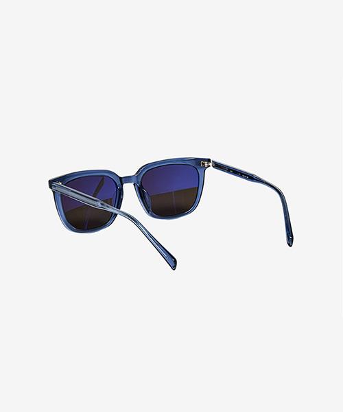Techeuoaiweeo Leo Sunglasses C3 Navy Crystal