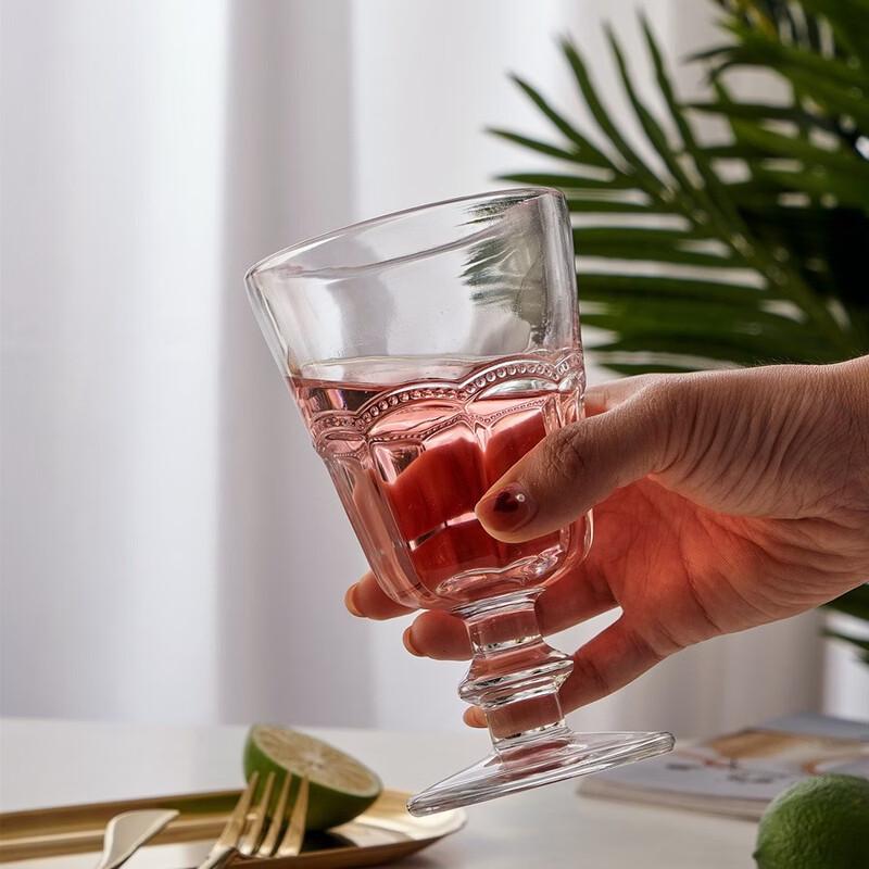 

Retro Lace Red Wine Glasses (Set of 2)
