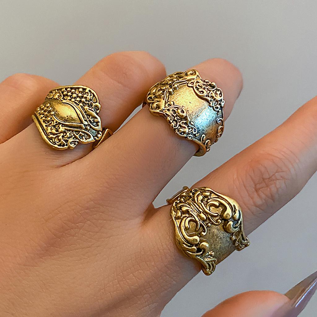 Ingemark 8Pcs Vintage Silver Color Adjustable Open Rings for Women Goth Carved Flower Metal Rings Engagement Wed Jewelry Gift