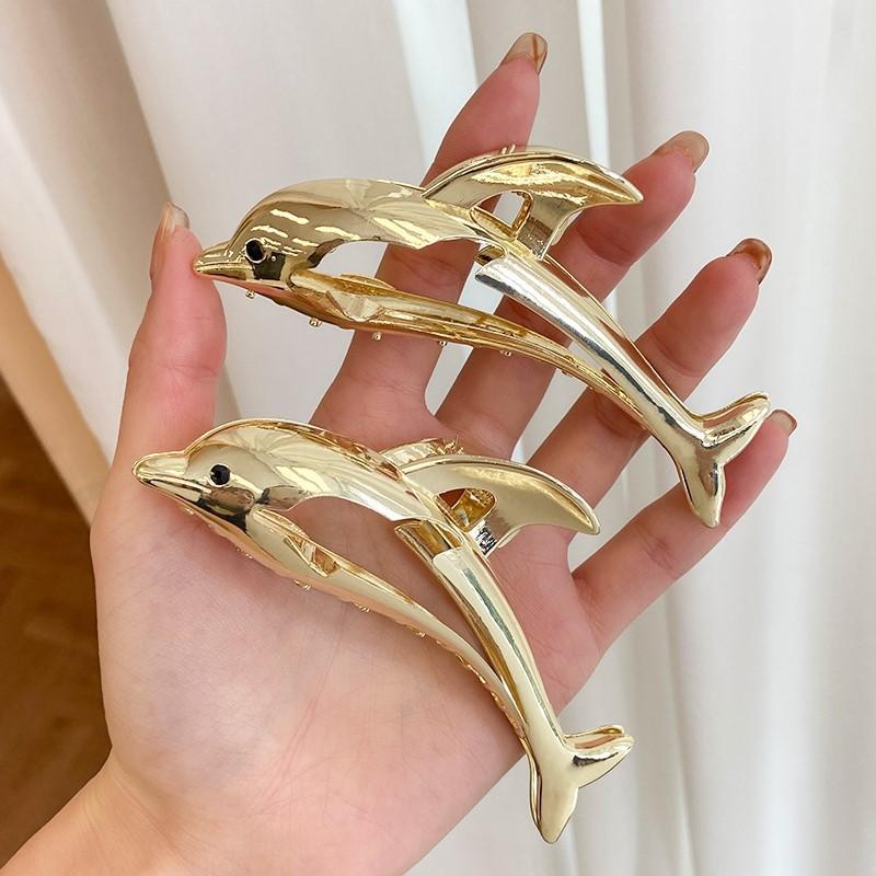 1pc Dolphin shaped clip, new hair clip, elegant temperament, butterfly shark clip, cool hair accessory