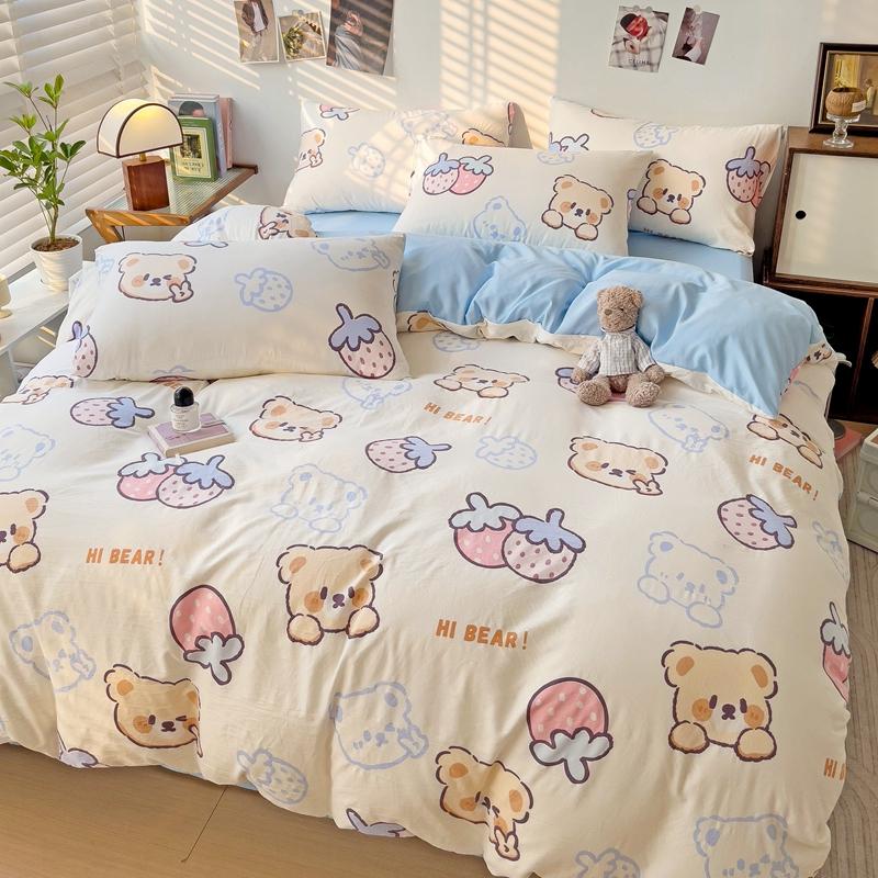Cute Cartoon Bear Duvet Cover Set For Girls Child Room Decor Kawaii Strawberry Comforter Cover 3/4Pcs Washed Cotton Bedding Set