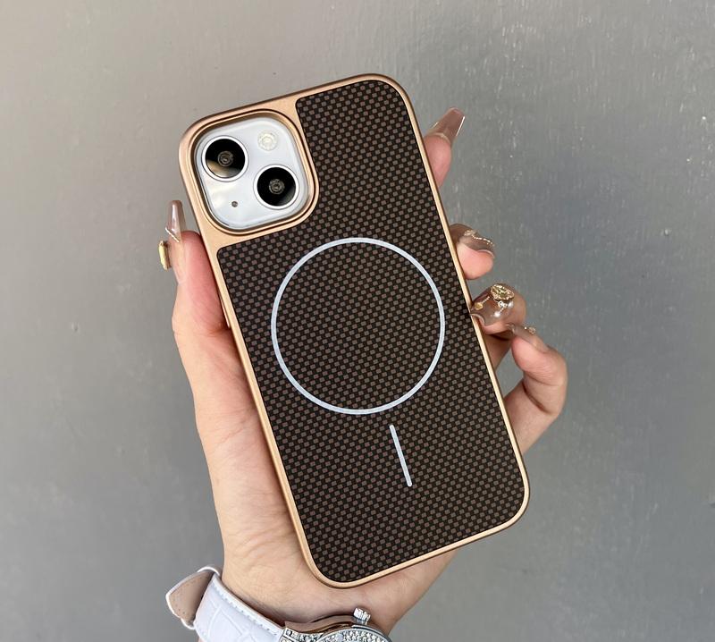 Kohlefaser Textur Kabellose Lade Magnetische Handyhülle Für iPhone 16 Pro Max 15 Pro 14 13 12 für Magsafe Stoßfest Schlank Hart PC Bumper Abdeckung
