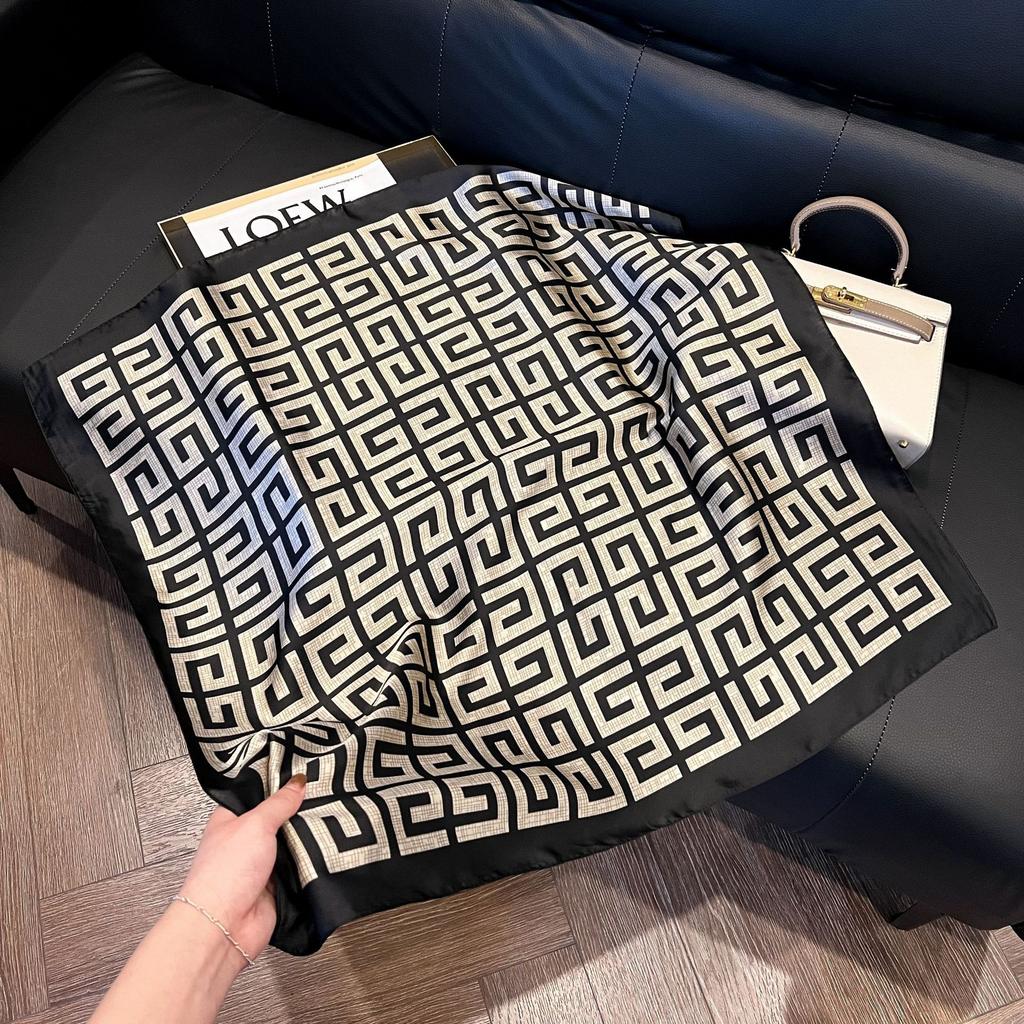 71Cm silk scarf square scarf high sense Korean fashion versatile professional simulation silk small scarf retro printed silk scarf women