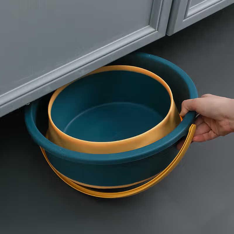 Hui Ling Yang Portable Folding Water Bucket & Basin