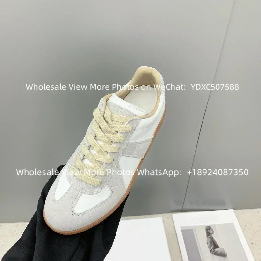 

Высококачественные новые кожаные повседневные туфли на плоской подошве белого цвета для женщин, на шнуровке, без застежек, роскошные немецкие тренировочные туфли для мужчин 36 белый