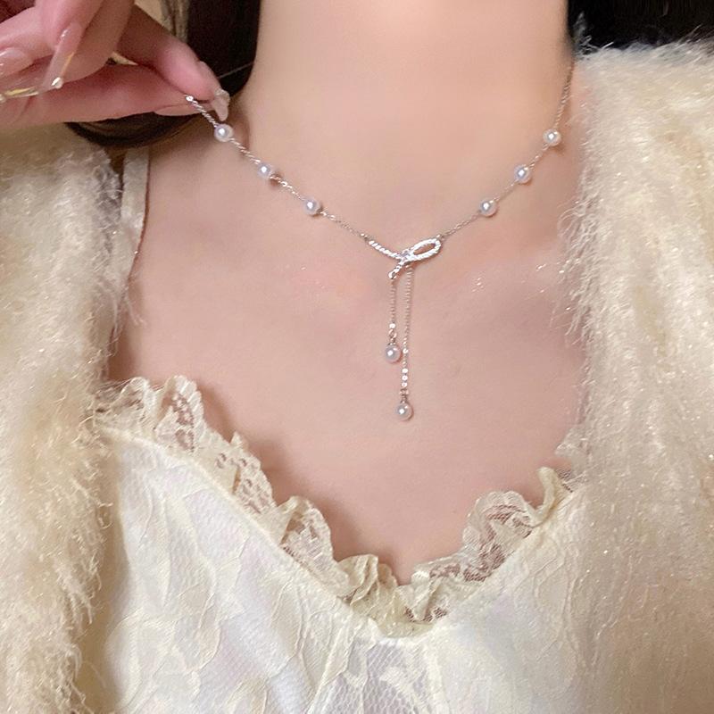 Titanium Steel Not Fading Bowknot Tassel Necklaces for Women Light Luxury Clavicle Chain Jewelry