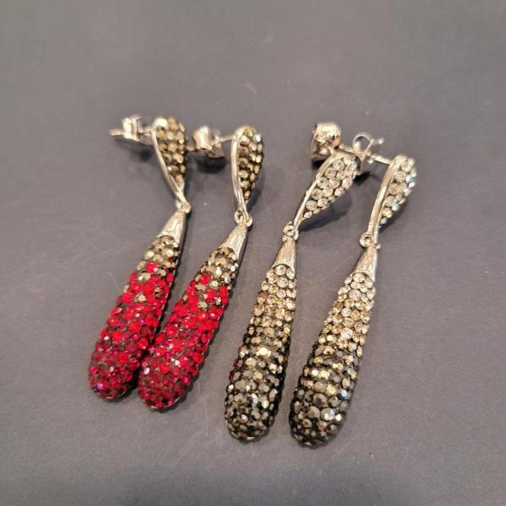 

ARTRIA Leather Chain Luxurious Red Mix Earrings OGGERFR0001