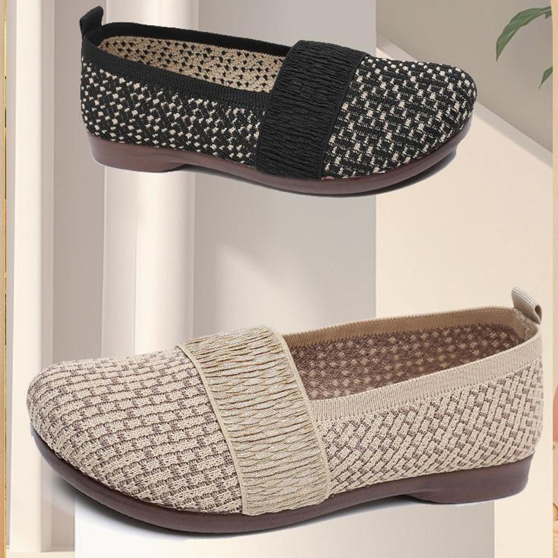 Summer new old Beijing soft sole non-slip breathable mother shoes casual lazy flying weaving flat bottom one pedal Doudou shoes