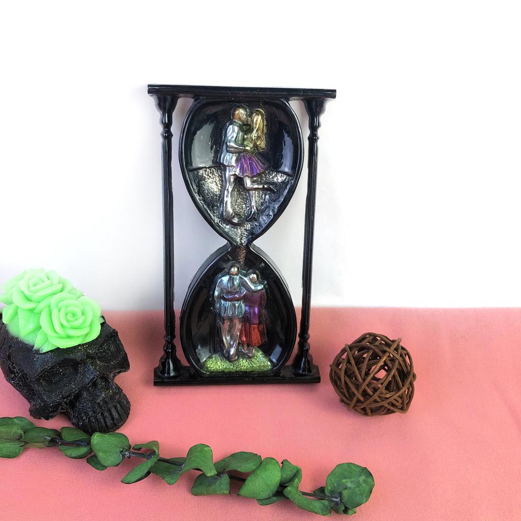 Heart Shaped Hourglass Mould Silicone Casting Mold for DIY Jewelry Making Crystal Droplet Decorations Making Tools