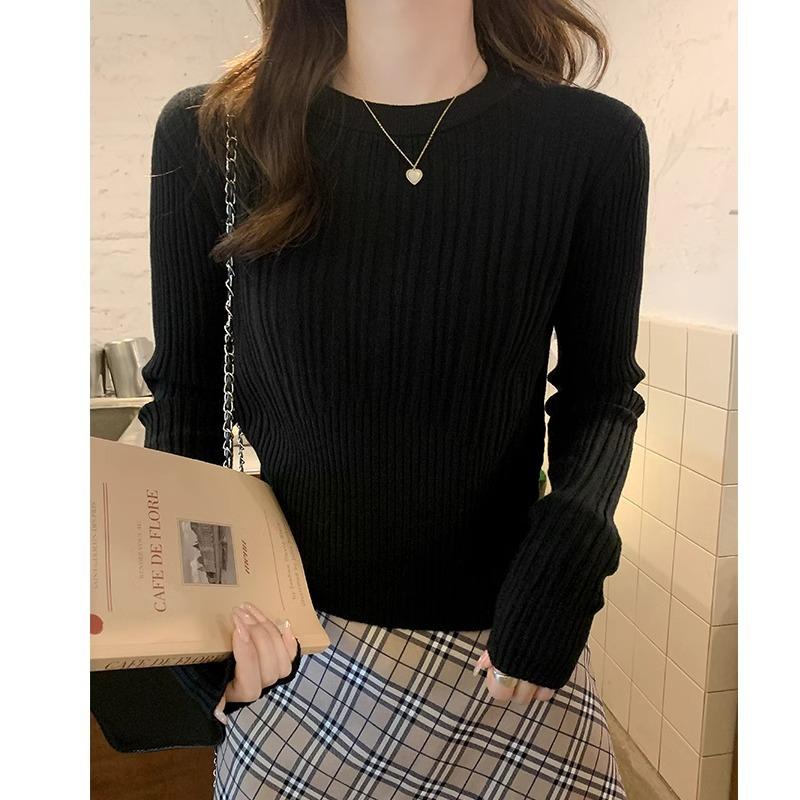 Korean style round neck slim fit knitted bottoming shirt for women in autumn and winter with a stylish and age-reducing inner wear and a chic top
