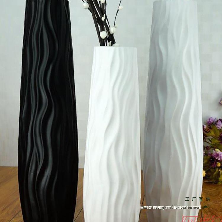 Large Modern Nordic Ceramic Floor Vase: Black & White Minimalist Design for Dried Flowers and French Arrangements In Living Room