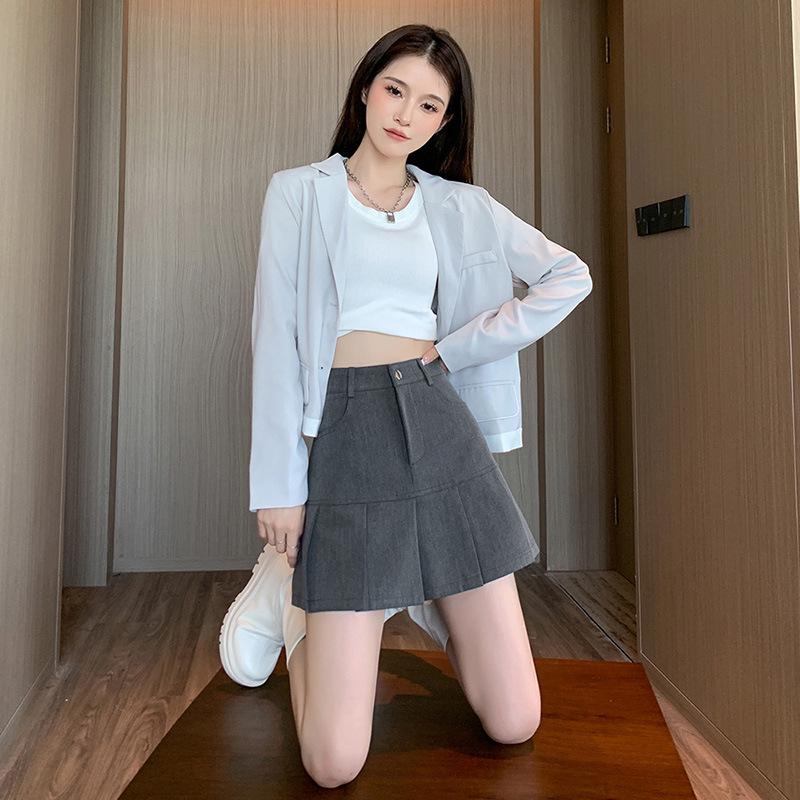 "2025 Women's Gray Pleated A-Line Skirt - High-Waist, Slim College Style for Spring & Autumn"