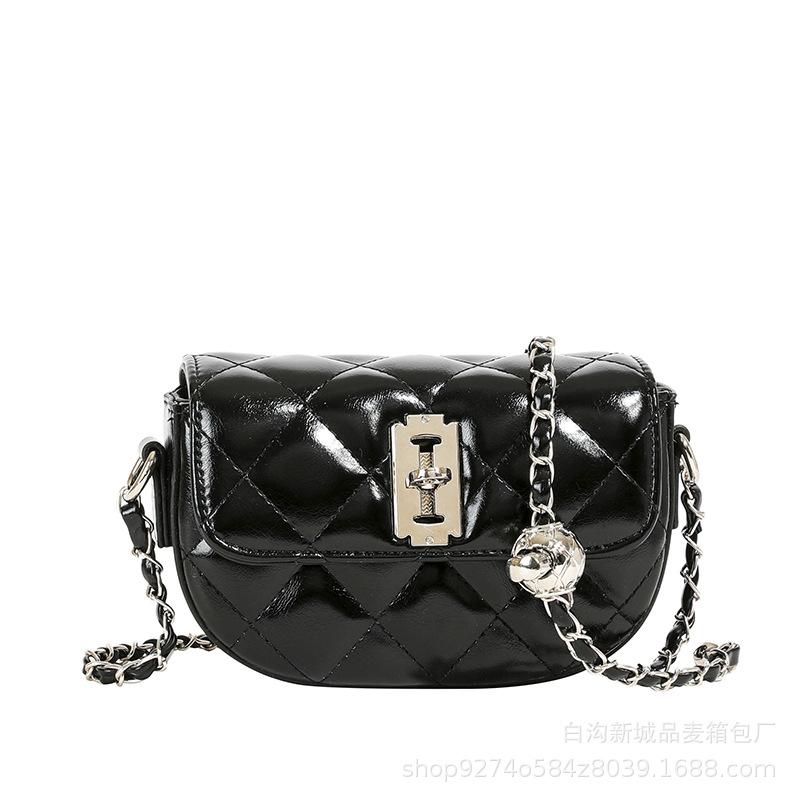 French Niche Fashion Chain Small Bag Women's 2025 New Trendy Temperament Rhombus Embroidery Thread Single Shoulder Crossbody Small Square Bag