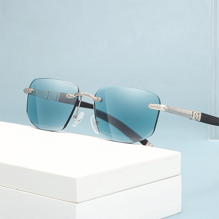 High-End Crystal Cut-Edge Frameless Flower Reading Glasses with Metal Frame for Middle-Aged and Elderly Women