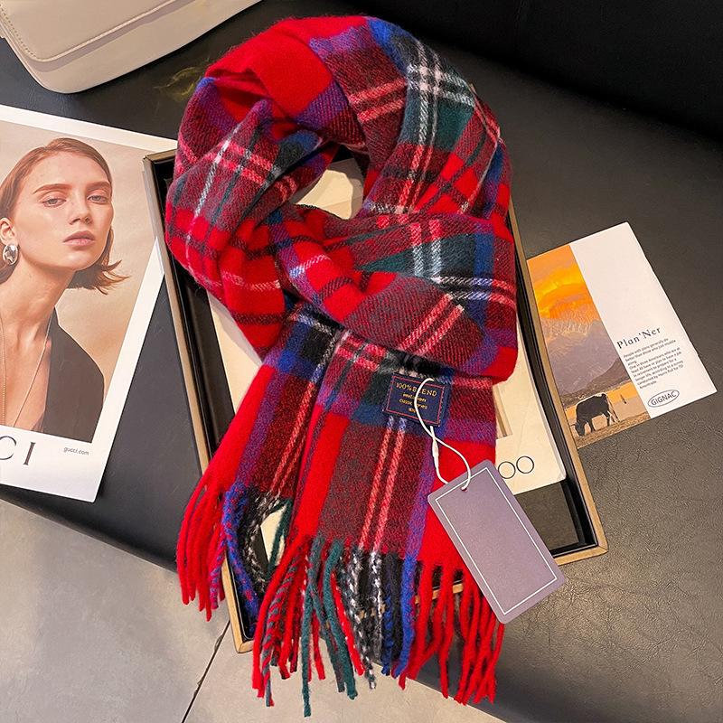 Classic Large Plaid Scarf For Men And Women Couples Korean Style Versatile Warm Neck Scarf Fashionable Gift