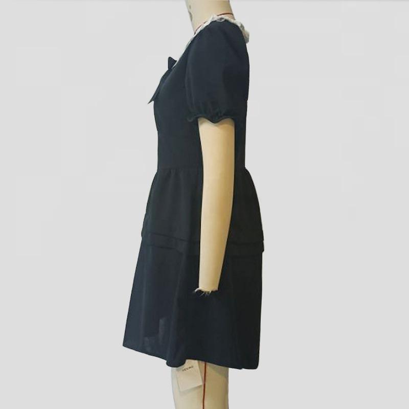 Dámské letní krajkové patchworkové šaty se čtvercovým výstřihem a nabíranými rukávy