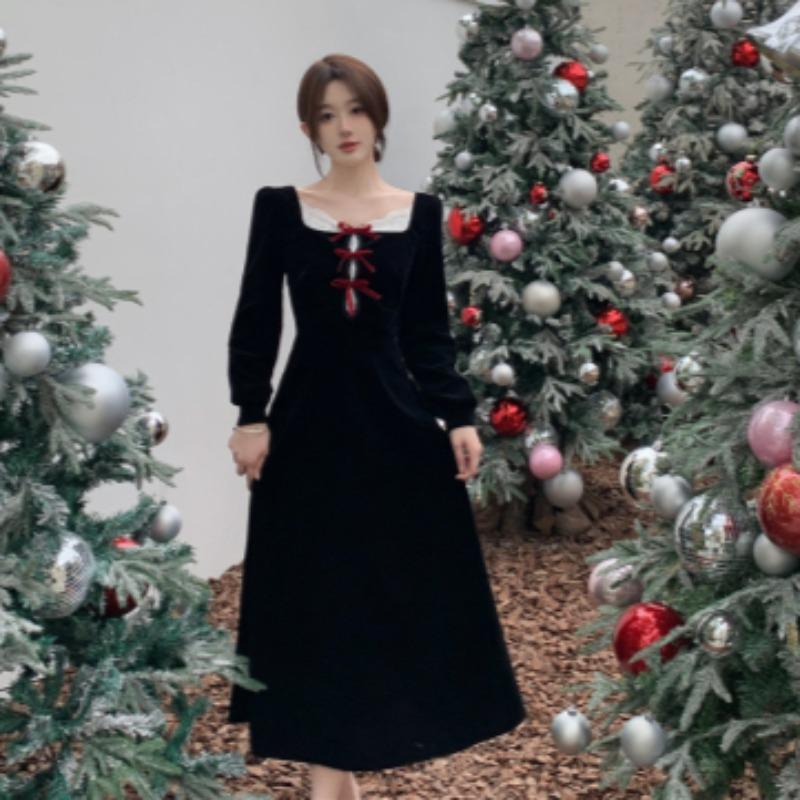 Spring and Autumn New Women's Long Sleeve Square Collar Vintage Bow Lace Black and White Stitching Dress