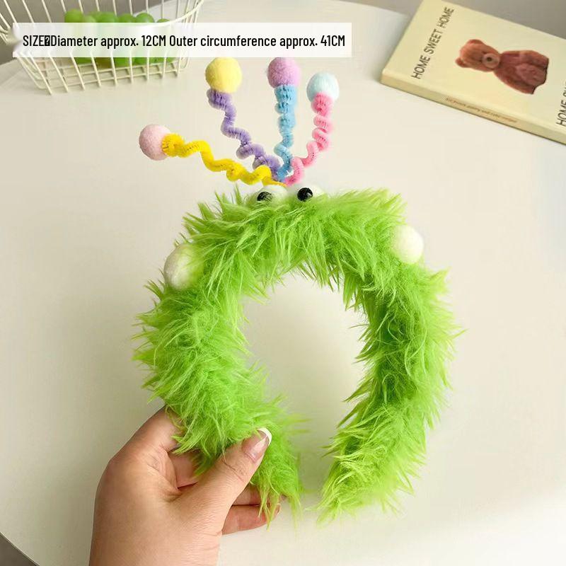 Adorable Twist Stick Face Wash Headband 2026 – Fun & Cute Hair Clip Photo Accessory