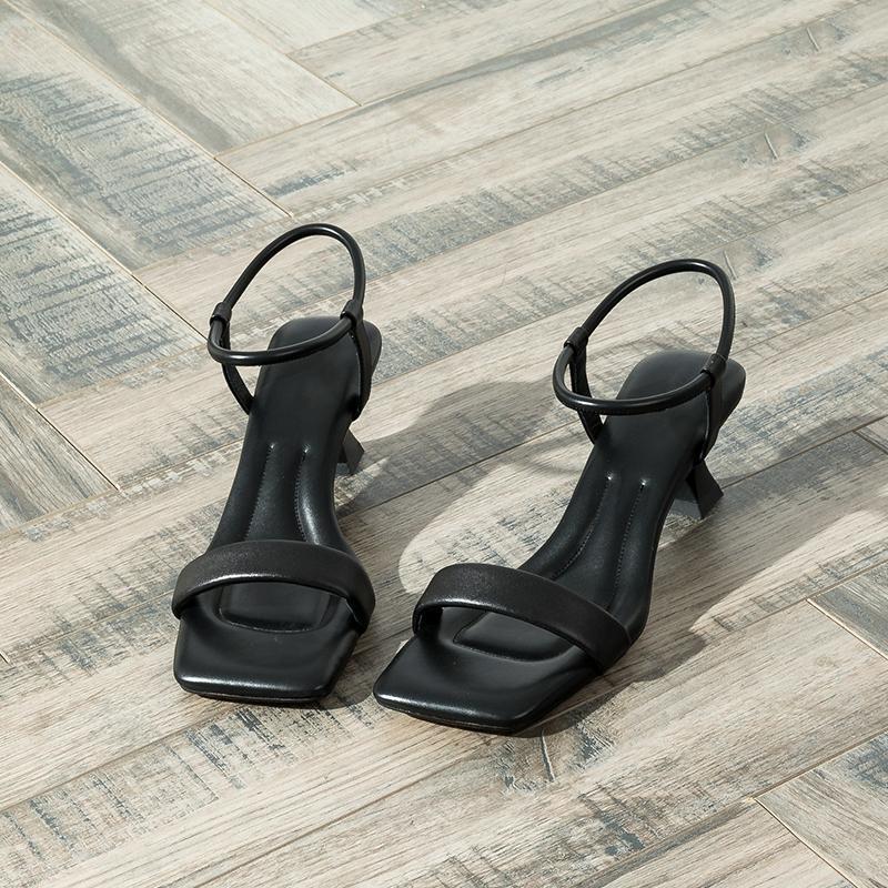 Fashion Summer New Soft Soled One-line Sandals for Women Wearing A Sense of Summer High Heels for Women Sandals