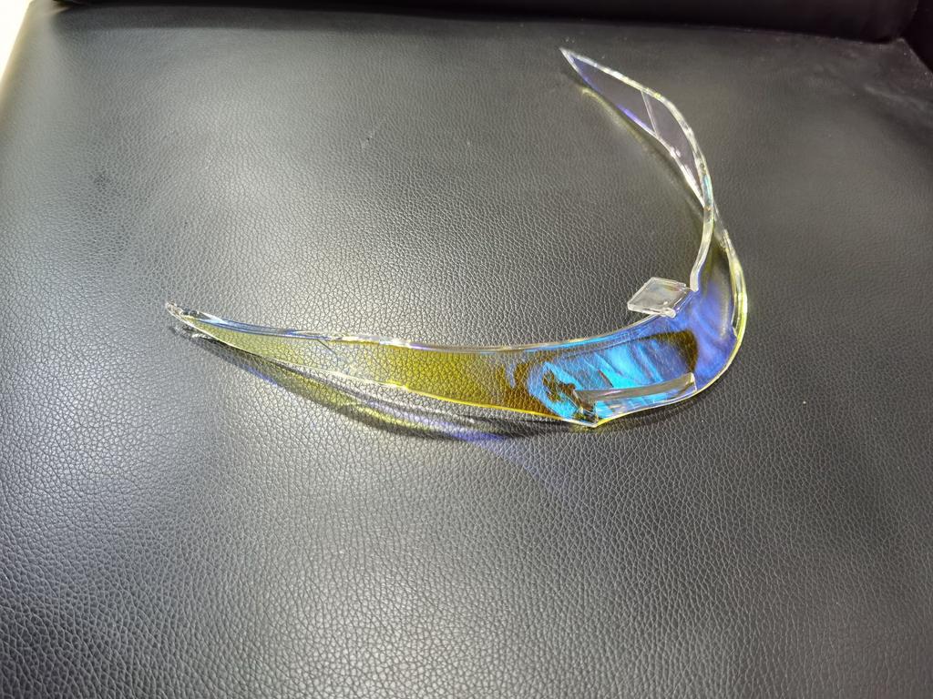 1 szt. Motocyklowy tylny spojler kasku kask ogon dekoracja akcesoria fajny kask ogon uniwersalny