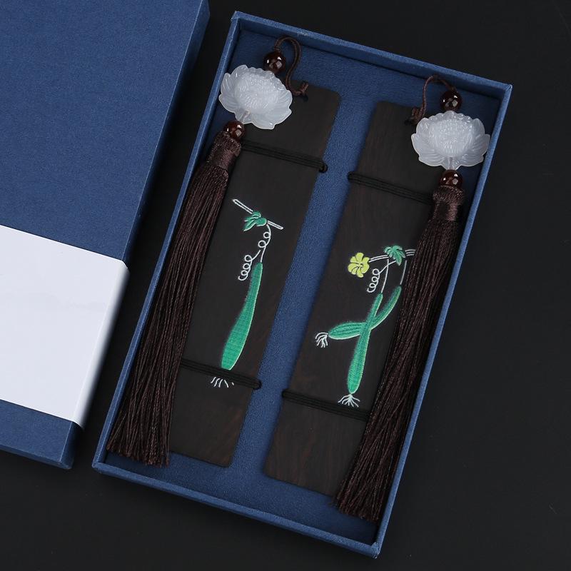 Rosewood Bookmark: Retro Chinese Style Gift for Students - Artistic Ancient Design, Custom DIY Option