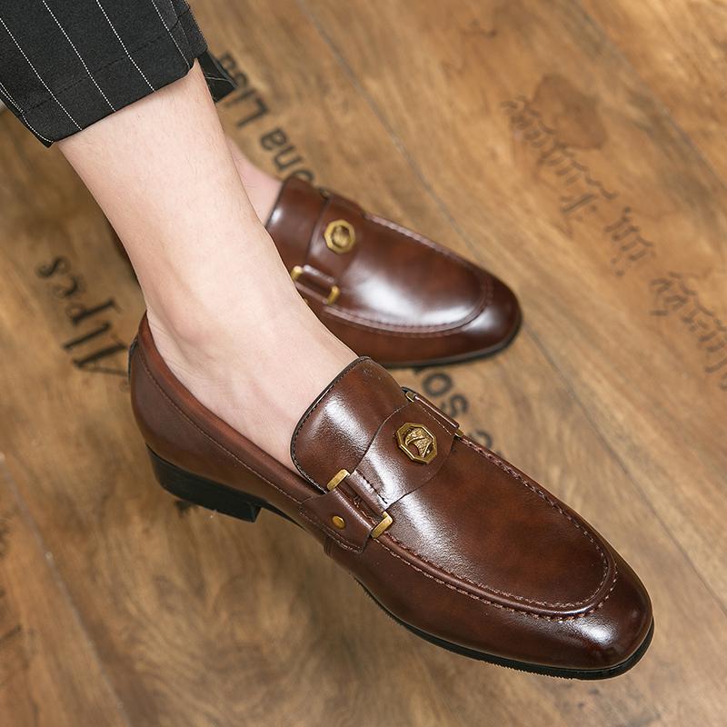 Men Classic Loafers Luxurious Casual Comfortable Fashionable Small Leather Shoes Men Fashion Brand Shoes Men Sizes 38-48