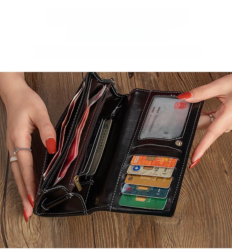 Women's Retro Long Zipper Wallet with Large Capacity and Multiple Card Slots - European & American Style Two-Fold Handbag
