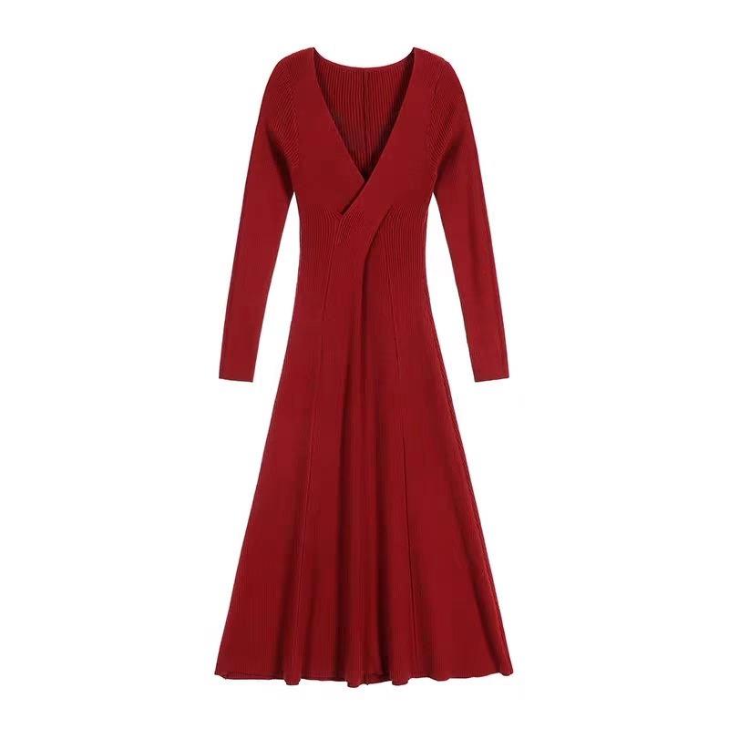 Niche design knitted dress autumn and winter new temperament long-sleeved bottoming skirt