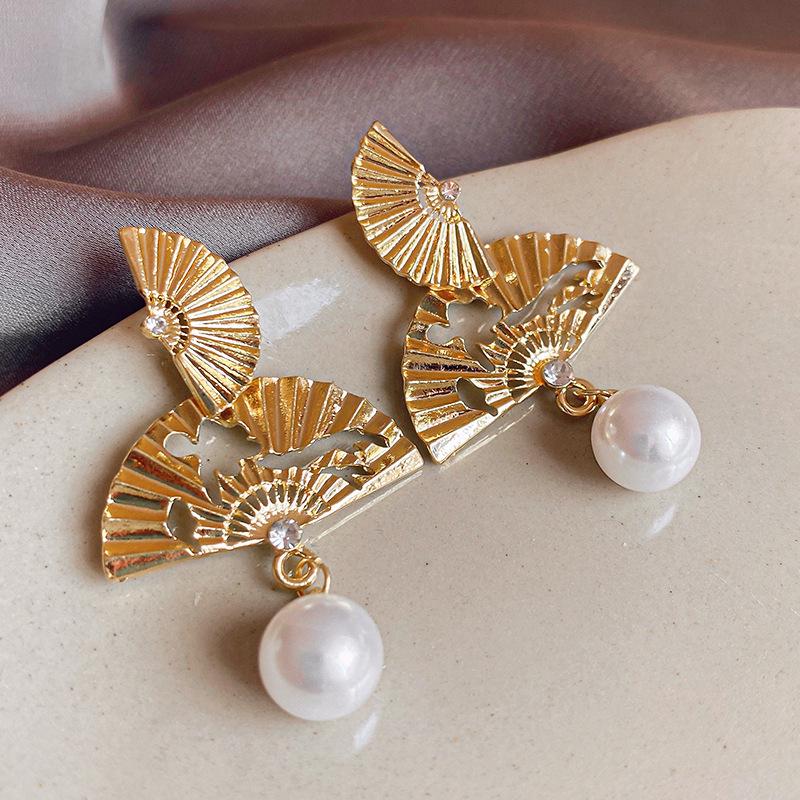 French Silver Needle Geometric Pearl Tassel Earrings - Luxurious Fashion Earrings with High-End Design