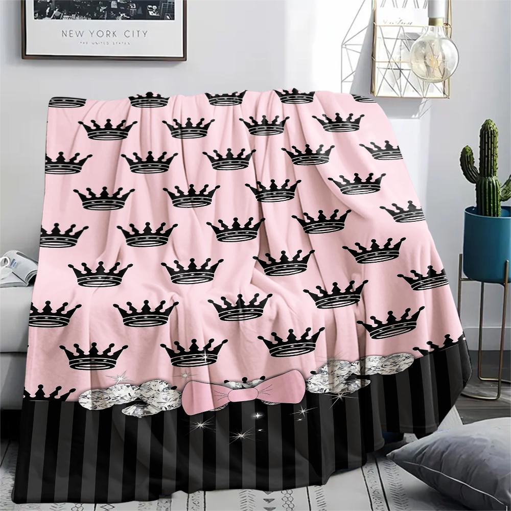 Pink Element Print Flannel Blanket,High Quality Comfortable for All Seasons,Home Decor,Warmth and Comfort,Perfect for Christmas Gifts